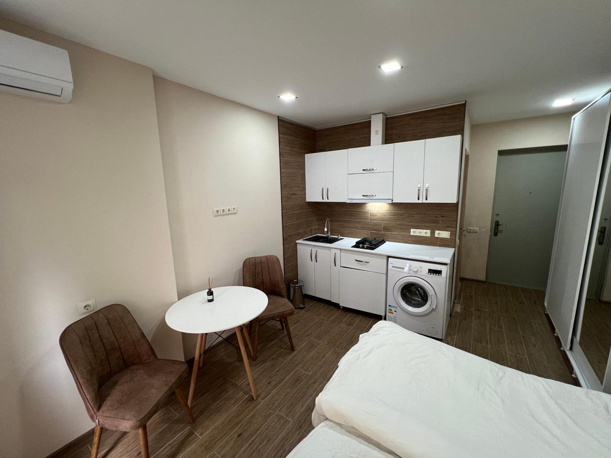 Hotel Paris 바투미 외부 사진