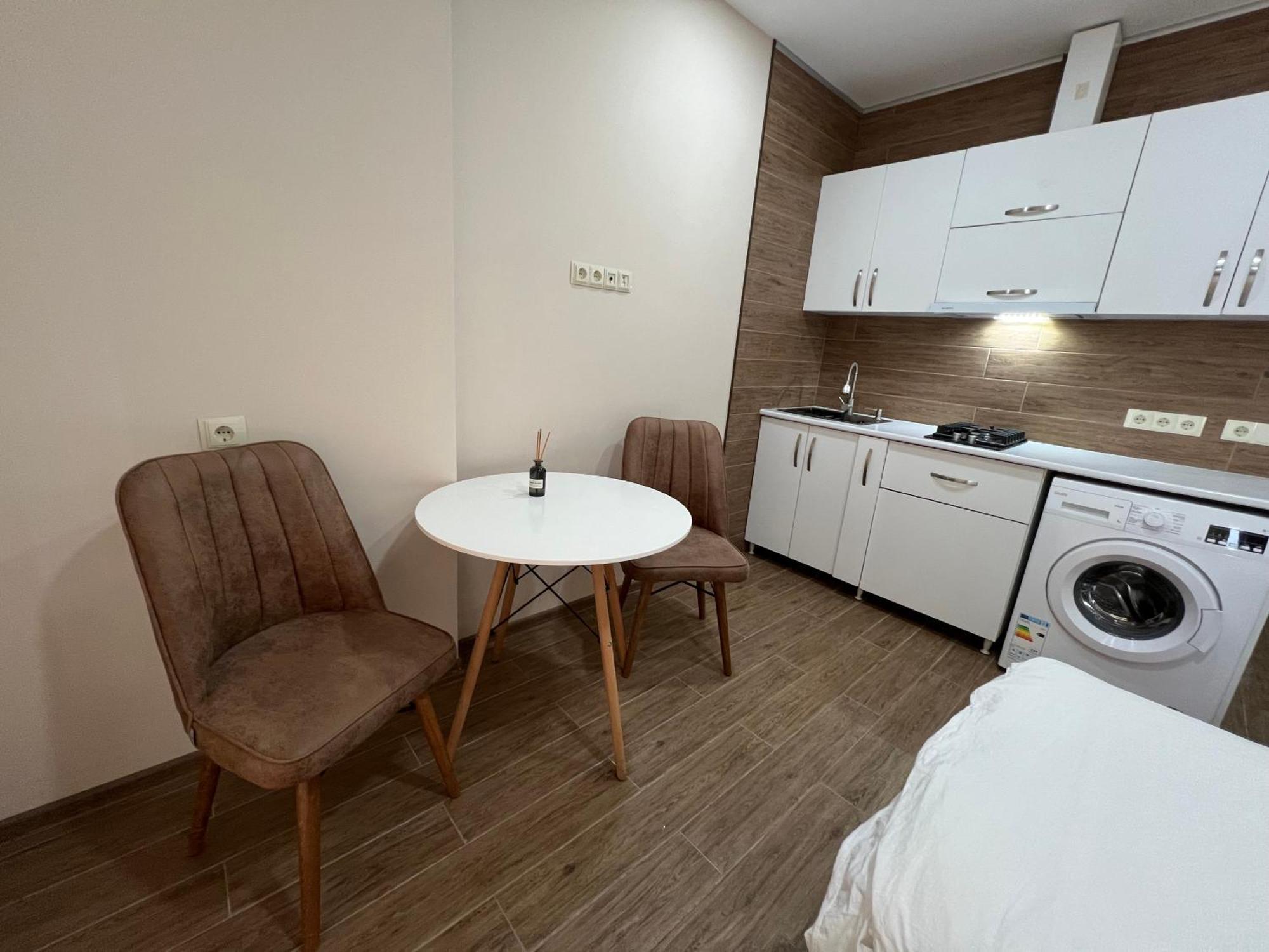 Hotel Paris 바투미 외부 사진